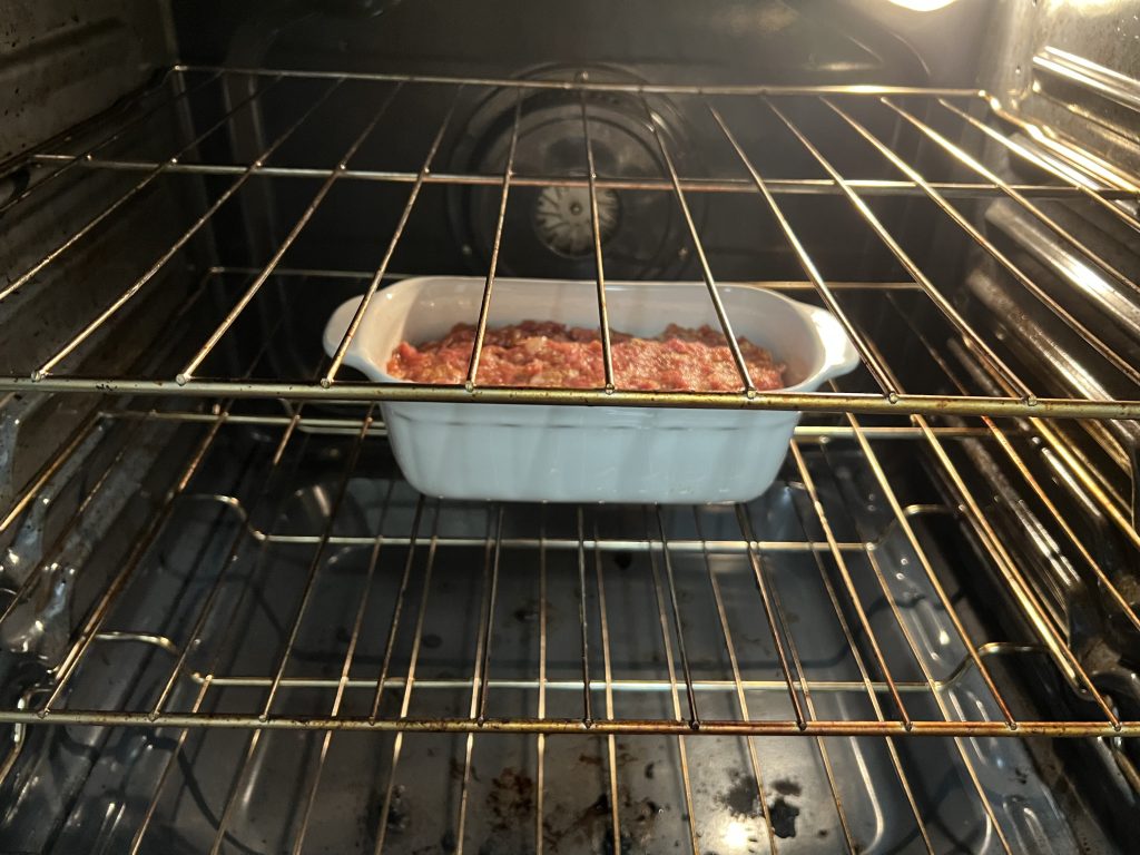 baking meatloaf