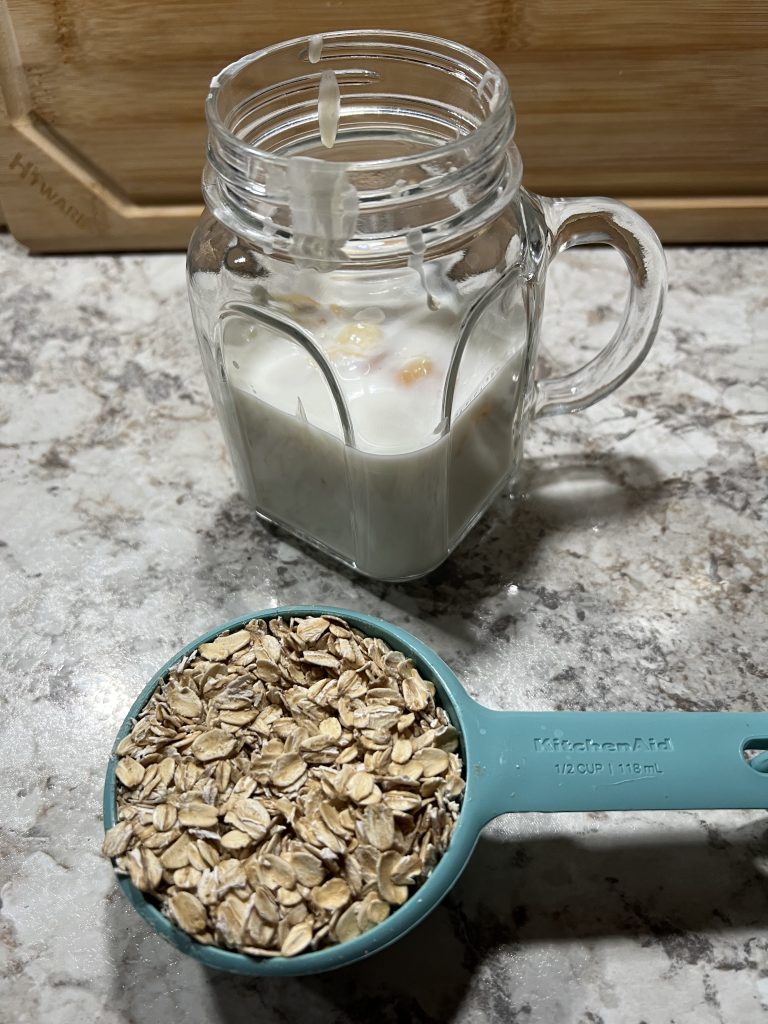 oats in measuring cup